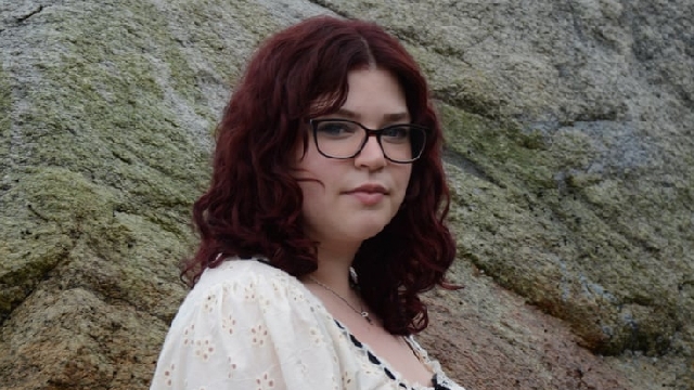 Evie from Earth - Artist Profile Photo
